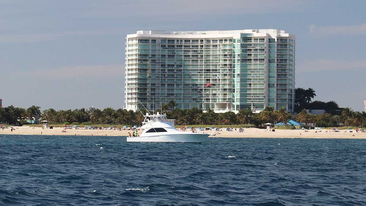 Plaza at Oceanside Condo