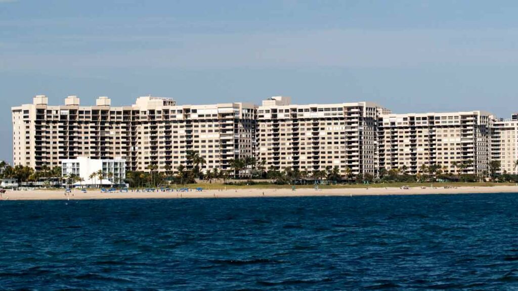 Sea Ranch Club - Lauderdale by the Sea condos