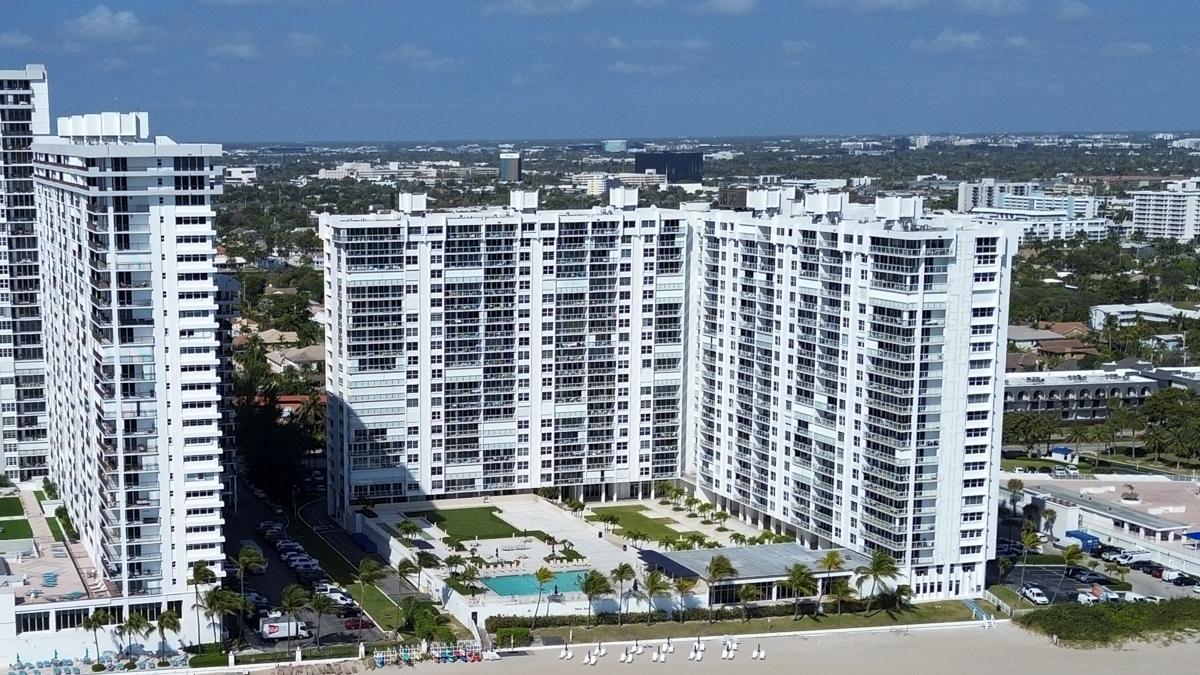 Plaza East Condos on Galt Ocean Mile